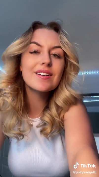 @pollyyangellll