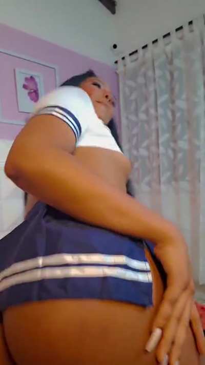 Ebonyskinn Schoolgirl