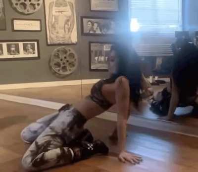 Holy s*** Paige🔥
