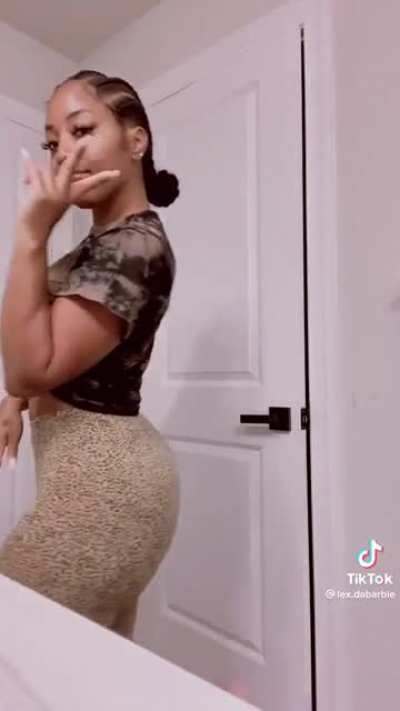 Hips on her