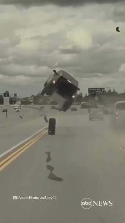 This is why you make sure your lug nuts are on tight&hellip;