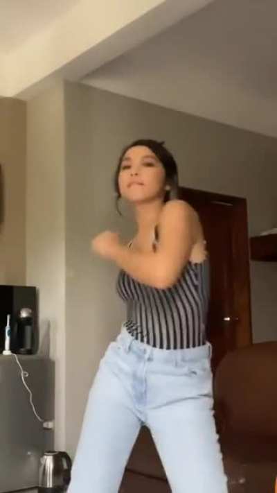 Kyline Alcantara