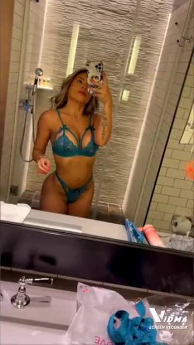 Jessenia vice