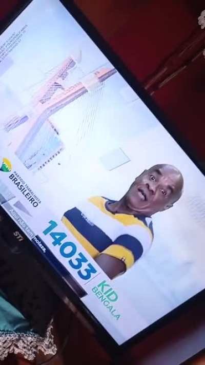 A POL&Iacute;TICA NO BRASIL EST&Aacute; PERDIDA!!! KID BENGALA PARA PRESIDENTE!!!