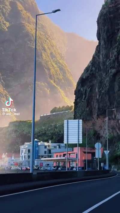 Madeira 10:00am