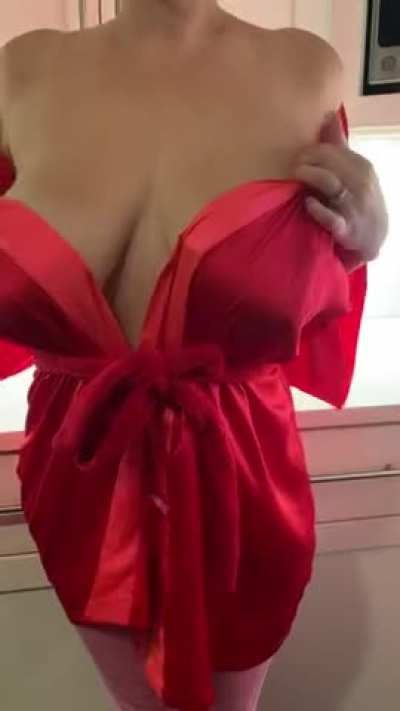 Getting my nipples played with makes me wet