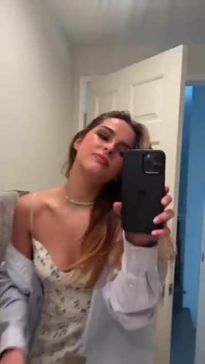 😝🤤🤤