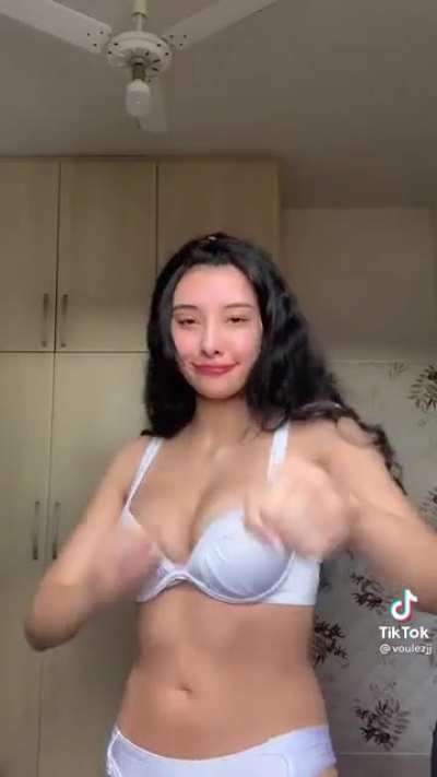 tiktok is basically a porn app now... i&rsquo;m not complaining tho 👀