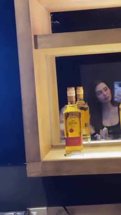 Analyn Barro