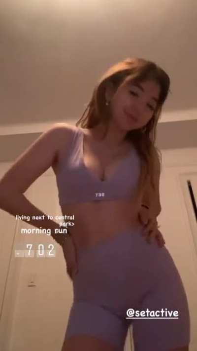 Sophia sexy gym outfit!