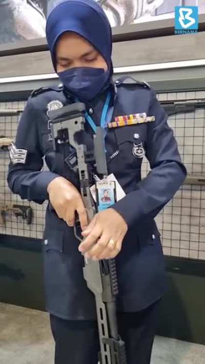 Loading guns at DSA &amp;amp; NATSEC Asia 2022 (military expo) in Malaysia