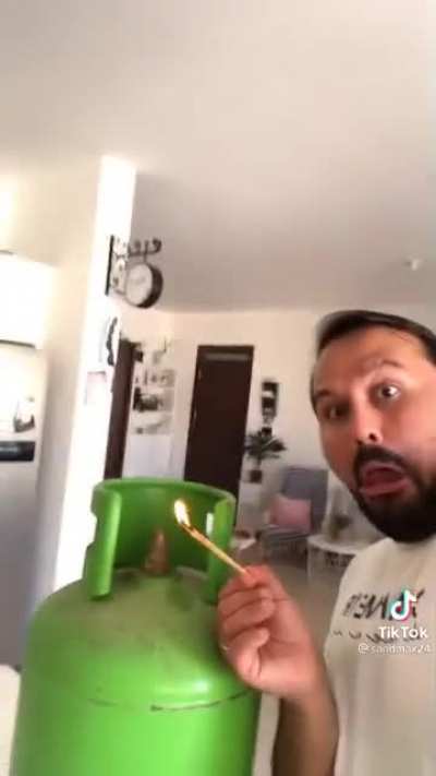 😄😮😄😮