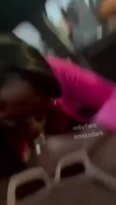 "The neckatron 3000"😩..She a menace out here. 😂😂 full vid in comments ‼️