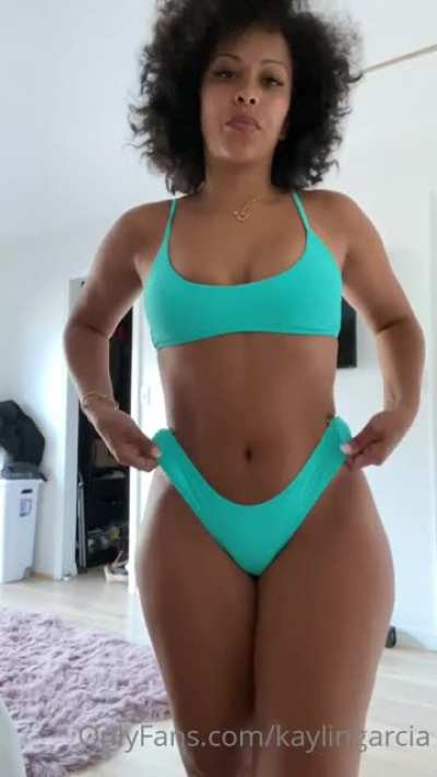 Dont miss all her new updates just in our server for cheap😍😍😍!! Link in comments to join now 👇👇👇