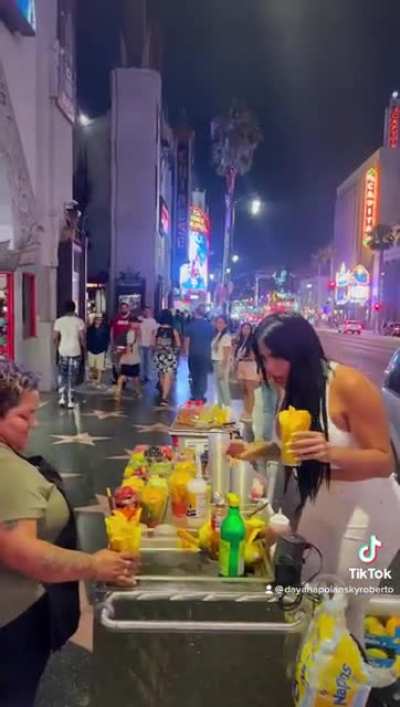 Lleven sus mangos.
