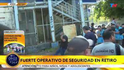 Uma ratazana tumultuou a entrevista do prefeito de Buenos Aires (o final vai te chocar)