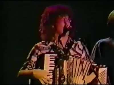 A video of Al performing Eat It in the Food Medley in 1983, before the full song was released. I wonder if he already had the full song written, or just decided to make this snippet into a full song