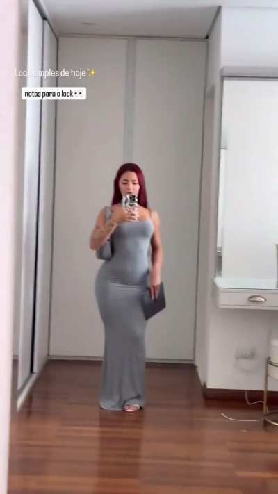 Nathalia Valente 