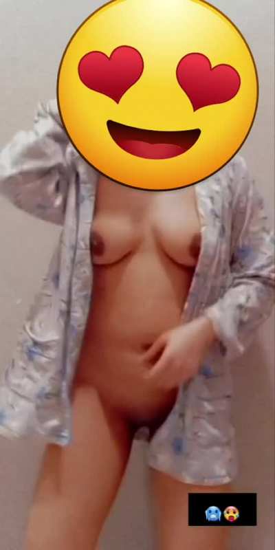 My Muslim Pakistani Parents didn't send me to Uni so I can act like a slut on the internet ;)