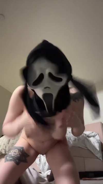 This Halloween let&rsquo;s CREAM