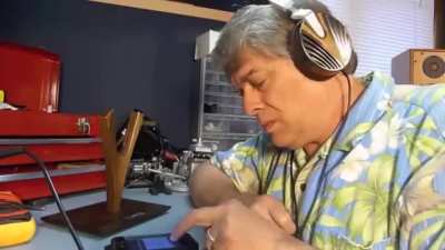 Yagoo listening to Sora's latest cover