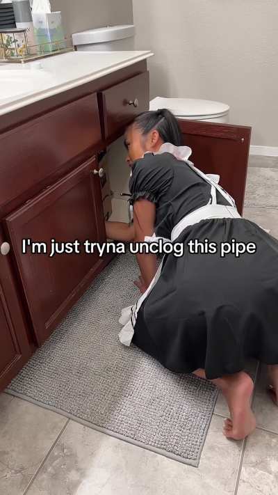 Would u fuck me right here and then?
