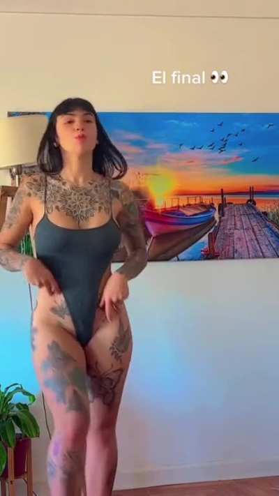 Do you like thots with tattoos?