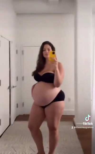 Showing off her body