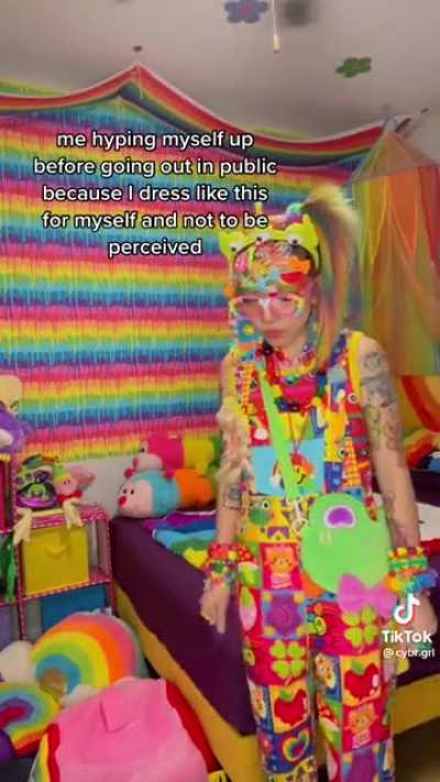 Explain asking to not be perceived in technicolor