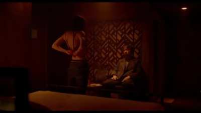 Alexandra Daddario stripping nude in her new movie