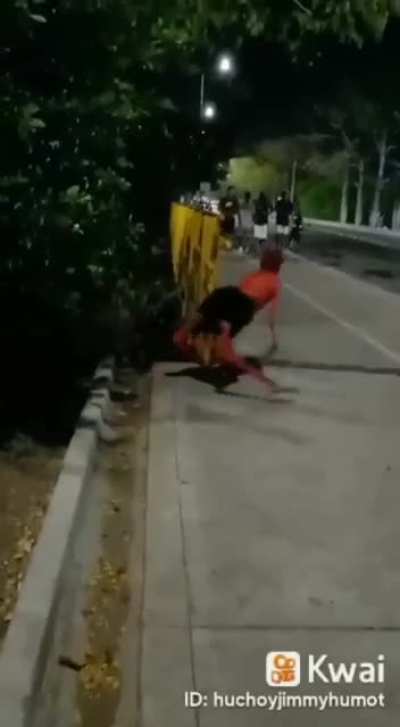 What this guy does with his body