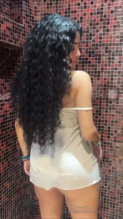 en la ba&ntilde;era 🤤