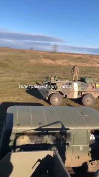Ua pov &bull; concentration of armored groups of the Armed Forces of Ukraine, consisting of VAB (4x4) armored personnel carriers transferred by France and Husky armored vehicles transferred by Great Britain in the Kherson direction