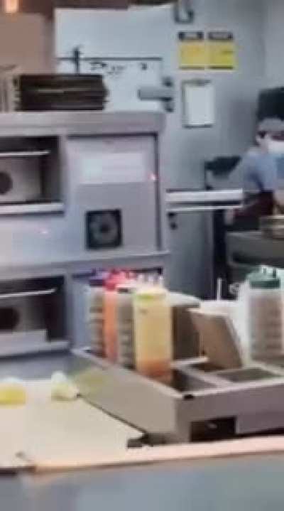 Woman constantly asking a pizza store employee to "put gloves on and make my pizza again"