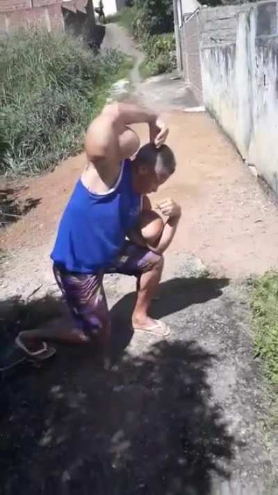 Da um confere a&iacute; no meu tio superxande, anos de treinamento
