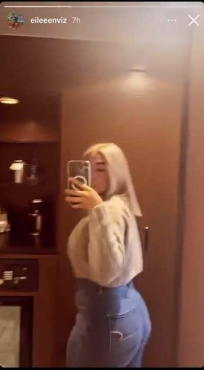 Ev