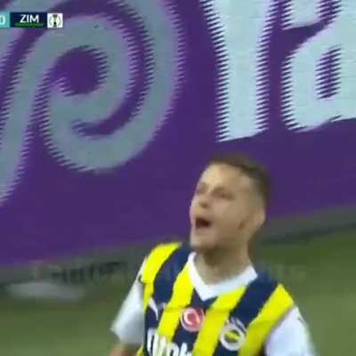 We are blessed with Seba Szymanski