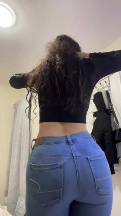 Those hips 😍