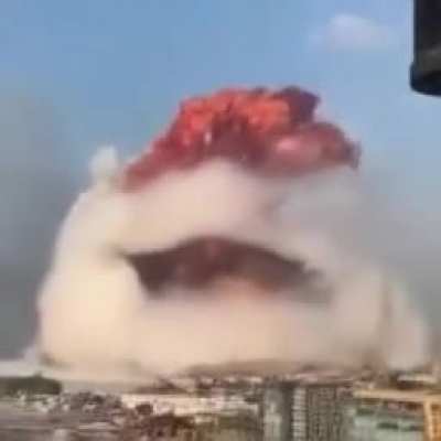 WTF Beirut explosion is vibin&rsquo;? 😳😳😳