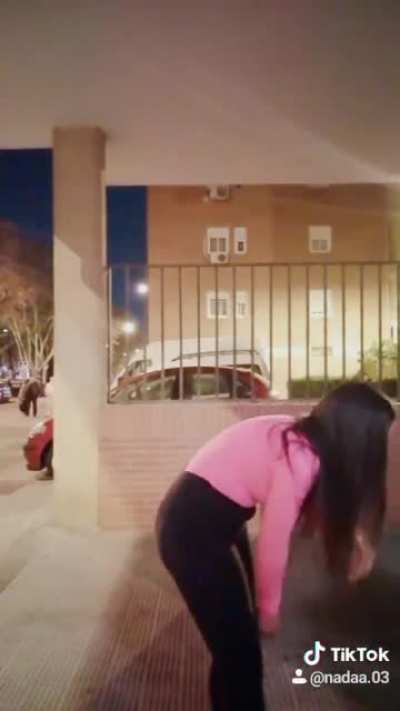 Just a normal tick tock dance