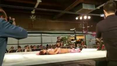"The Pink Jobber" Alex Gracia crushed by her much larger opponent