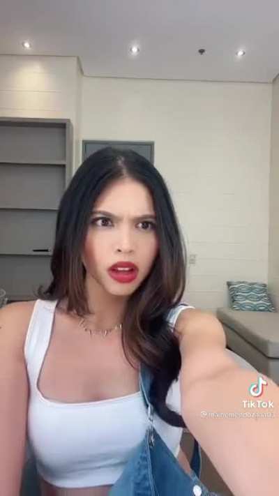 Maine Mendoza