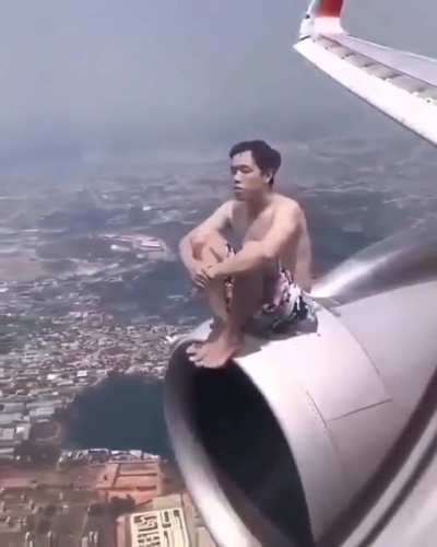 Me HODLING 🌝😂