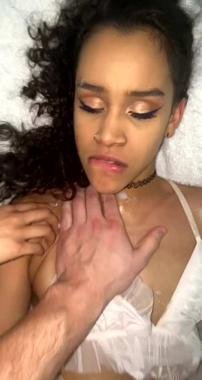 She couldn&rsquo;t wait to feel the cum on her face (OC)