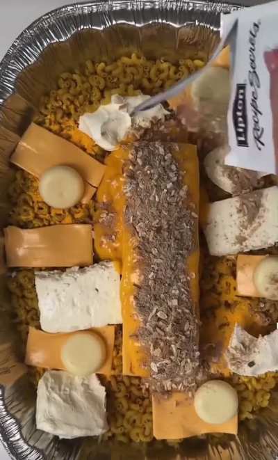 10-Cheese Mac N&rsquo; Cheese