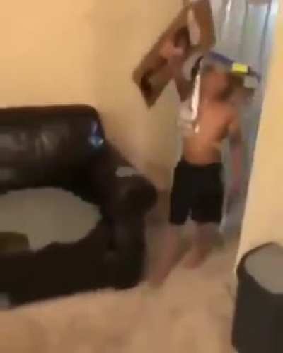 se fue pal lobby el ni&ntilde;o
