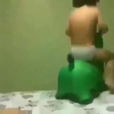 Bounce bounce scream