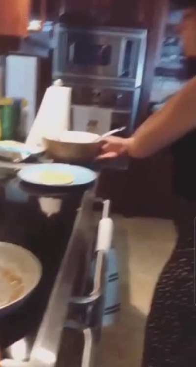 Cooking 😍