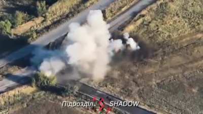 ua pov Two Russian "Nona" Self-propelled mortars hit by 2 Himars rockets. Crew was abandoning the 2nd one, as it's hit