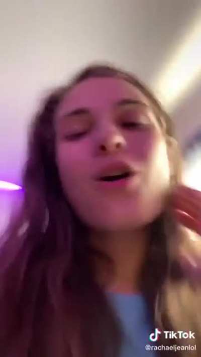 Only the most shameless girls are partaking in this next tik tok trend | @rach<wbr>aelje<wbr>anlol